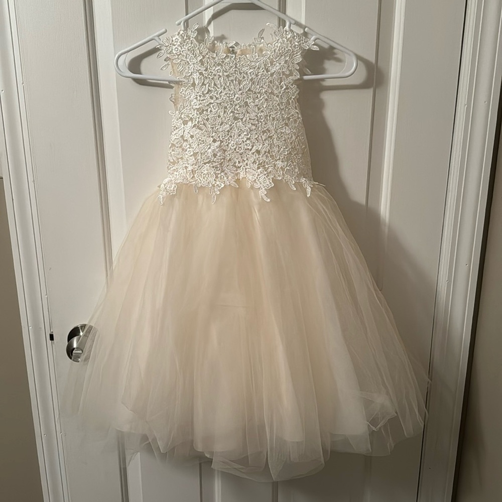 Gorgeous Ivory Girls dress